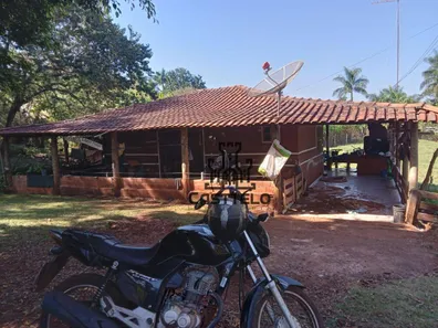 Fazenda / Sítio / Chácara com 3 Quartos à venda, 160m² no , Bela Vista do Paraíso