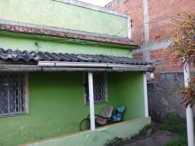 Casa com 2 Quartos à venda, 142m² no Comendador Soares, Nova Iguaçu