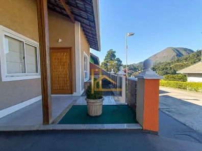 Casa de Condomínio com 3 Quartos à venda, 138m² no Bom Retiro, Teresópolis