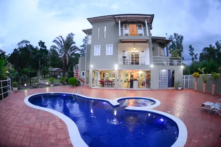 Casa de Condomínio com 5 Quartos à venda, 612m² no Casa da Lua, Resende