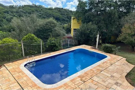 Fazenda / Sítio / Chácara com 3 Quartos à venda, 325m² no Maracanã, Jarinu
