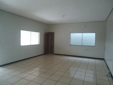 Casa com 3 Quartos para alugar, 200m² no Novo Horizonte, Marabá