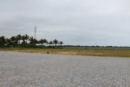 Galpão / Depósito / Armazém para venda ou aluguel, 56798m² no Bairro Sinagoga (Tamoios), Cabo Frio