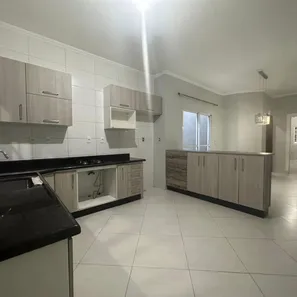 Sobrado com 3 Quartos à venda, 149m² no Parque Bandeirantes I (Nova Veneza), Sumaré