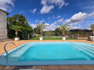 Fazenda / Sítio / Chácara com 4 Quartos para alugar, 1000m² no Curral, Ibiúna