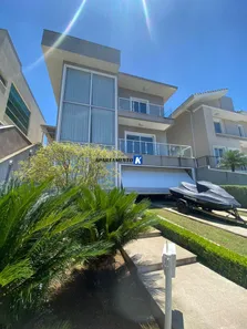 Sobrado com 4 Quartos para alugar, 360m² no Jardim Fazenda Rincão, Arujá