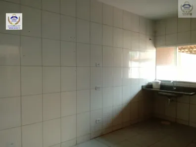 Casa com 2 Quartos para alugar, 80m² no Setor Ponta Kayana, Trindade