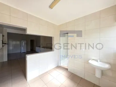 Casa Comercial para venda ou aluguel, 130m² no Vila Oliveira, Mogi das Cruzes
