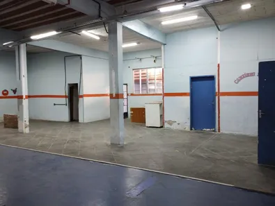 Prédio Inteiro para alugar, 1200m² no Vila Santa Cruz, Duque de Caxias