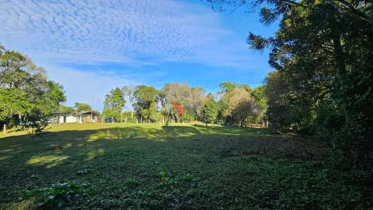 Fazenda / Sítio / Chácara com 2 Quartos à venda, 120m² no Área Rural de Araucária, Araucária