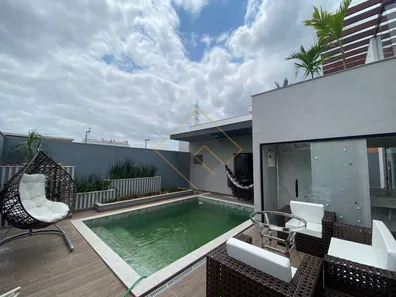 Casa de Condomínio com 3 Quartos para venda ou aluguel, 300m² no Parque Rodoviário, Campos dos Goytacazes