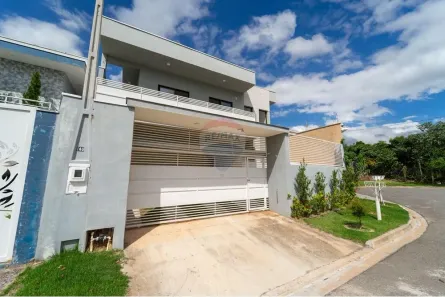 Casa com 4 Quartos à venda, 216m² no Residencial Capivari, Louveira
