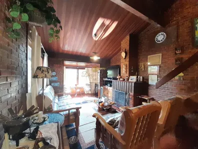Casa de Condomínio com 4 Quartos à venda, 103m² no Parque do Imbui, Teresópolis