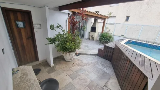 Cobertura com 2 Quartos para venda ou aluguel, 180m² no Pitangueiras, Guarujá