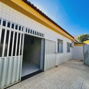 Casa com 3 Quartos à venda, 180m² no Luzia, Aracaju