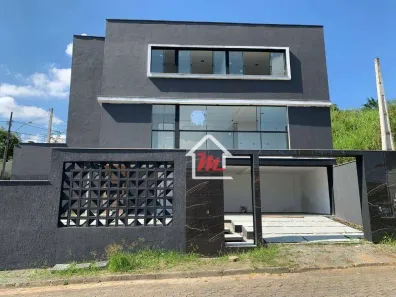 Sobrado com 3 Quartos à venda, 193m² no Do Salto, Blumenau