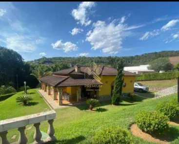 Fazenda / Sítio / Chácara com 5 Quartos para venda ou aluguel, 319m² no Condomínio Jardim das Palmeiras, Bragança Paulista