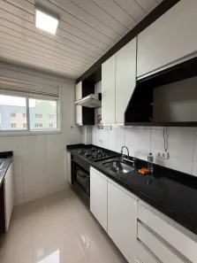 Apartamento com 2 Quartos para alugar, 53m² no Lindóia, Curitiba