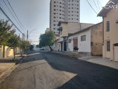 Loja / Salão / Ponto Comercial com 3 Quartos à venda, 200m² no São Judas, Piracicaba