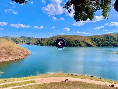 Fazenda / Sítio / Chácara com 3 Quartos à venda, 600m² no , Igaratá