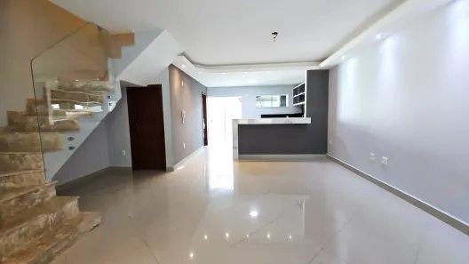 Casa de Condomínio com 3 Quartos para venda ou aluguel, 138m² no Parque Jardim da Serra, Juiz de Fora