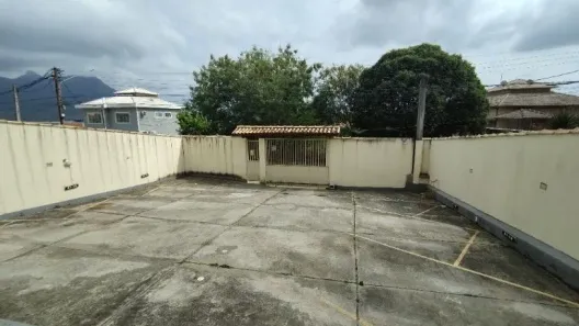 Apartamento com 2 Quartos para alugar, 62m² no Maria Turri, Rio das Ostras