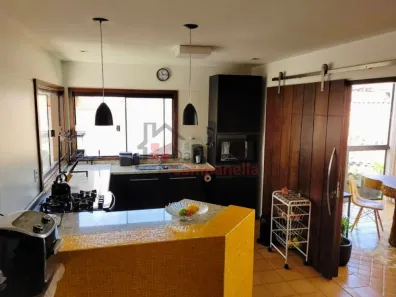 Sobrado com 3 Quartos à venda, 271m² no Pousada dos Campos I, Pouso Alegre
