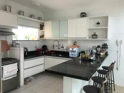 Casa de Condomínio com 6 Quartos para alugar, 790m² no Busca Vida (Abrantes), Camaçari