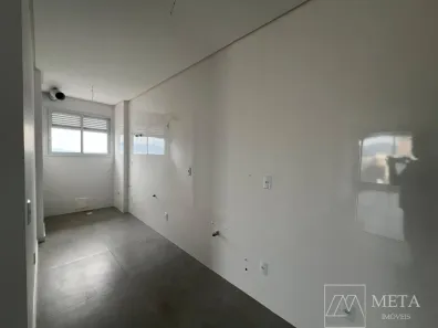 Apartamento com 2 Quartos à venda, 98m² no Barreiros, São José