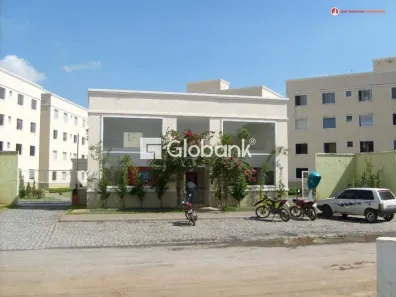 Apartamento com 3 Quartos para alugar, 80m² no Morada do Parque, Montes Claros