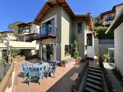 Casa de Condomínio com 3 Quartos para alugar, 204m² no Vargem Grande, Teresópolis
