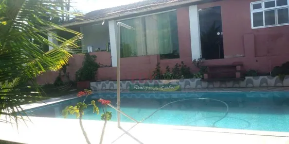Fazenda / Sítio / Chácara com 2 Quartos à venda, 200m² no Parque Imperial, Jacareí
