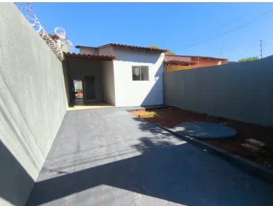 Casa com 2 Quartos à venda, 180m² no Parque Los Angeles 1ª Etapa, Goianira