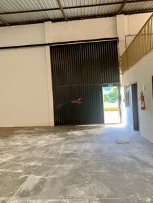 Galpão / Depósito / Armazém à venda, 450m² no Vau Açu, Viçosa