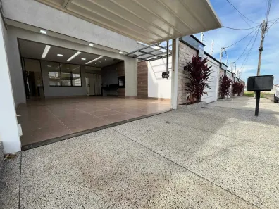 Casa com 3 Quartos à venda, 135m² no Setor Cristina II Expansão, Trindade