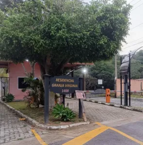 Fazenda / Sítio / Chácara com 5 Quartos à venda, 6000m² no Ajuda, Guararema
