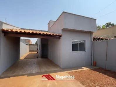 Casa com 2 Quartos à venda, 10m² no Parque das Camélias, Goianira