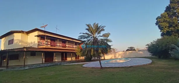 Casa com 4 Quartos à venda, 798m² no Jardim Taninha, Colina