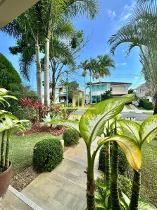 Casa com 4 Quartos à venda, 349m² no Alphaville (Abrantes), Camaçari