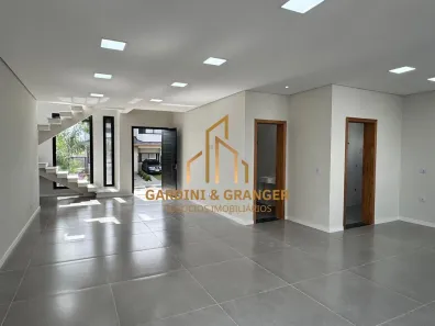 Sobrado com 3 Quartos para alugar, 240m² no Cézar de Souza, Mogi das Cruzes