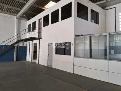 Galpão / Depósito / Armazém para alugar, 1000m² no Portão, Lauro de Freitas