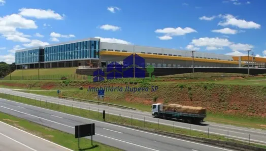 Galpão / Depósito / Armazém para alugar, 2639m² no Jacaré, Cabreúva