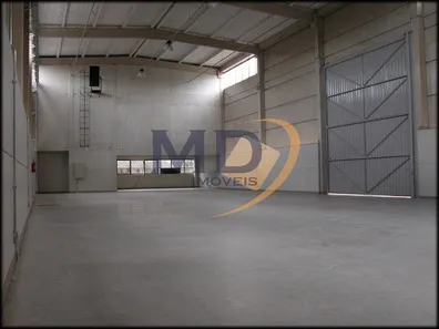 Galpão / Depósito / Armazém para alugar, 986m² no Quitaúna, Osasco