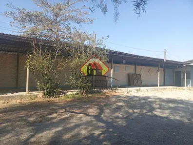 Galpão / Depósito / Armazém para alugar, 950m² no Chácara do Visconde, Taubaté