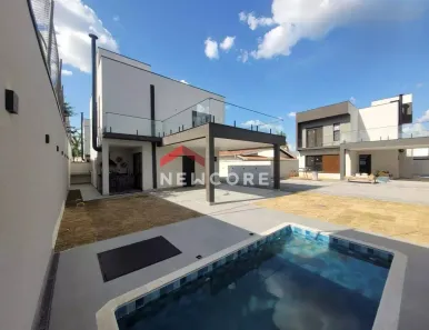 Casa de Condomínio com 3 Quartos à venda, 162m² no Chácaras Itapetininga, Atibaia