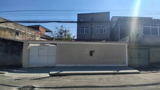 Casa com 3 Quartos à venda, 170m² no Comendador Soares, Nova Iguaçu