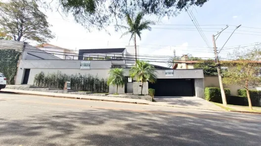 Casa com 5 Quartos para venda ou aluguel, 733m² no Jardim Panorama, São Paulo