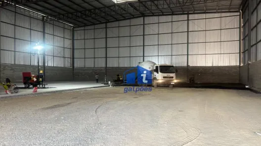 Galpão / Depósito / Armazém para alugar, 1680m² no Universitário, Sete Lagoas