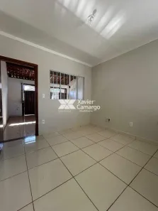 Casa com 2 Quartos para alugar, 92m² no Parque Flórida, Rio Claro