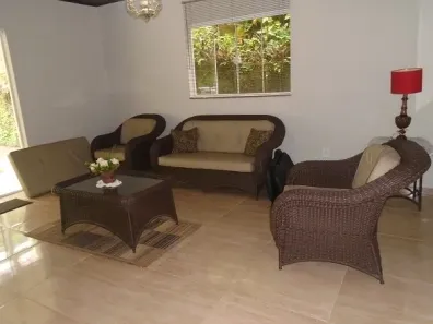 Casa de Condomínio com 4 Quartos à venda, 240m² no Caneca Fina, Guapimirim